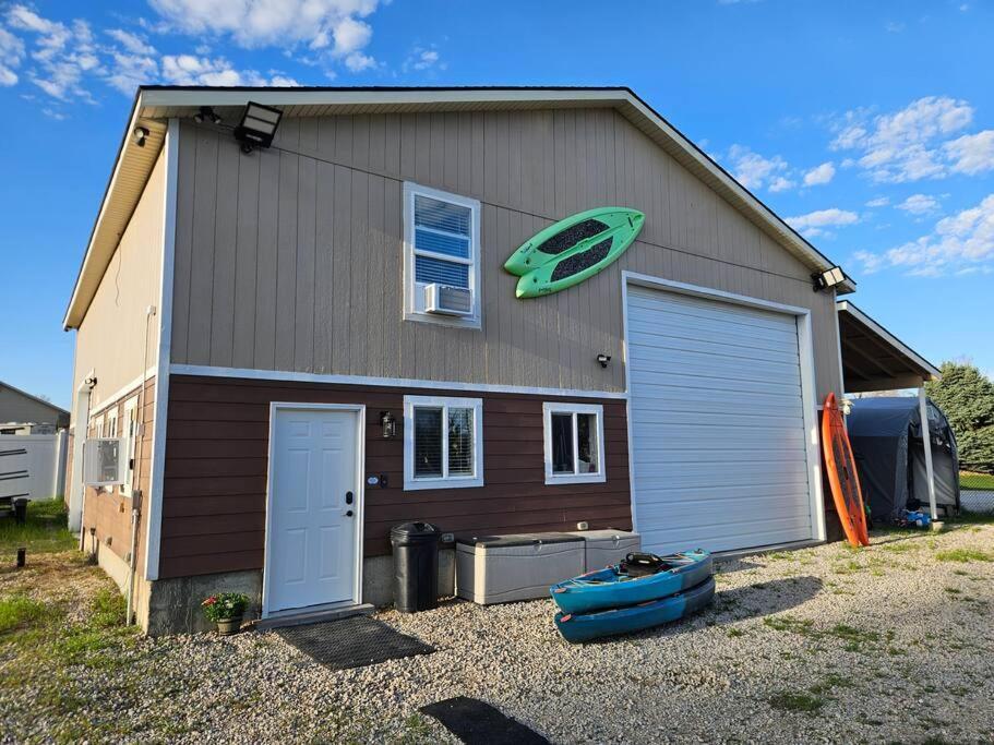 Private Cabin- Breakfast - Double Tub - 75In Tv - Sup - Washer Dryer - Bbq West Point Екстер'єр фото